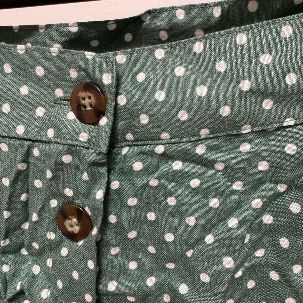 ✨NWT✨ ASOS Green Polka Dot Button-Up Skirt - Picture 3 of 9